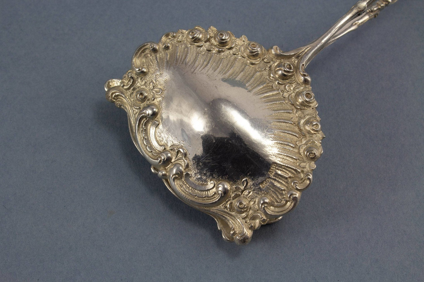 Große Gebäckzange, Kekszange, 800er Silber, Hildesheimer Rose - Löffelland