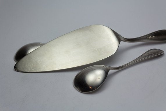 Silver plated cake server set from WMF with 2 spoons