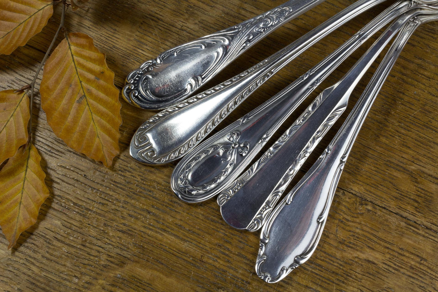 Mix and Match- Dinner-Besteck mit Gabel, Messer und Löffel, Vintage- Silberbesteck, 3- teilig, Jugendstil, Mid Century