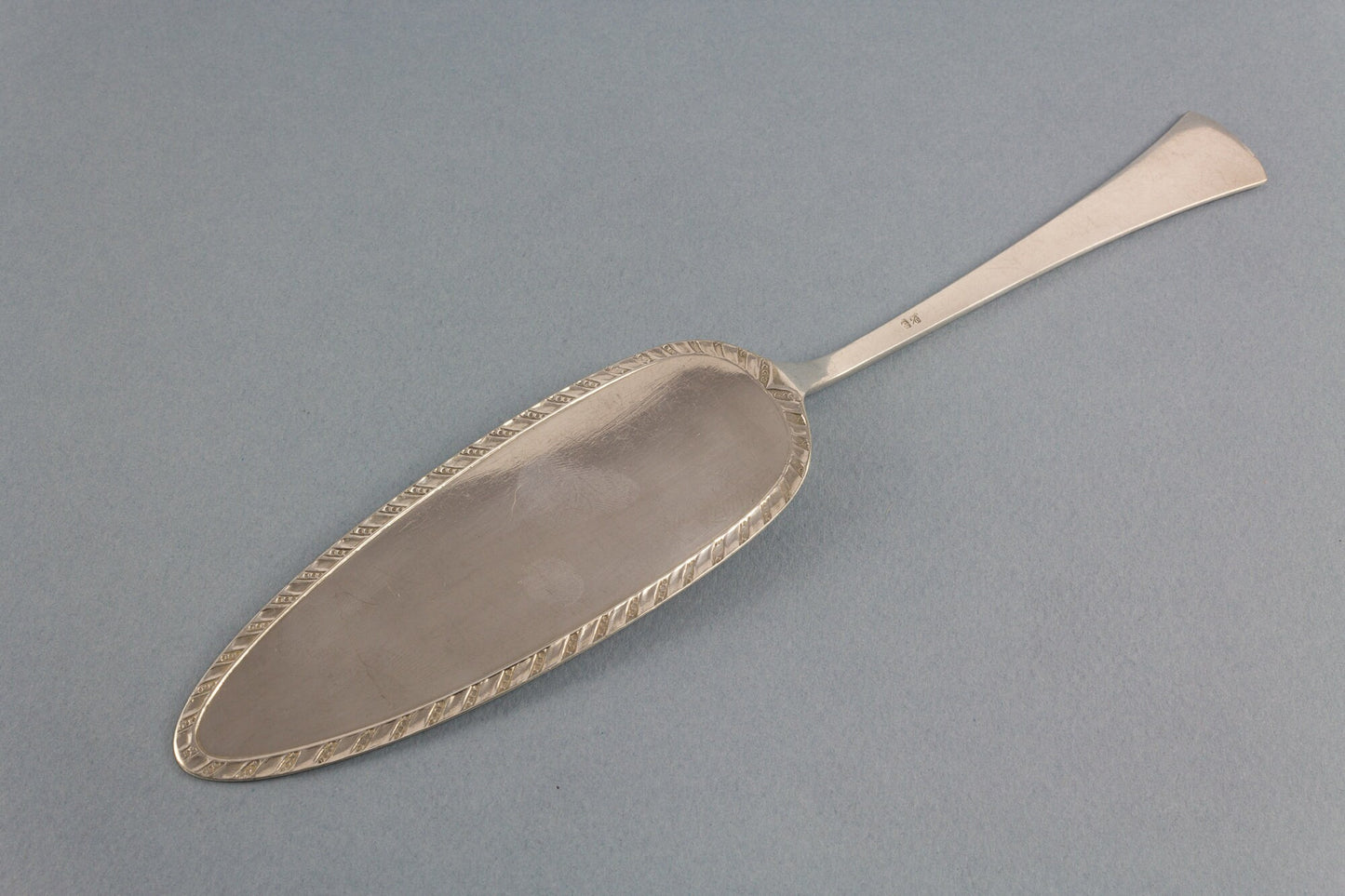 Antiker Tortenheber, WMF Perl, versilbertes Besteck, Jugendstil