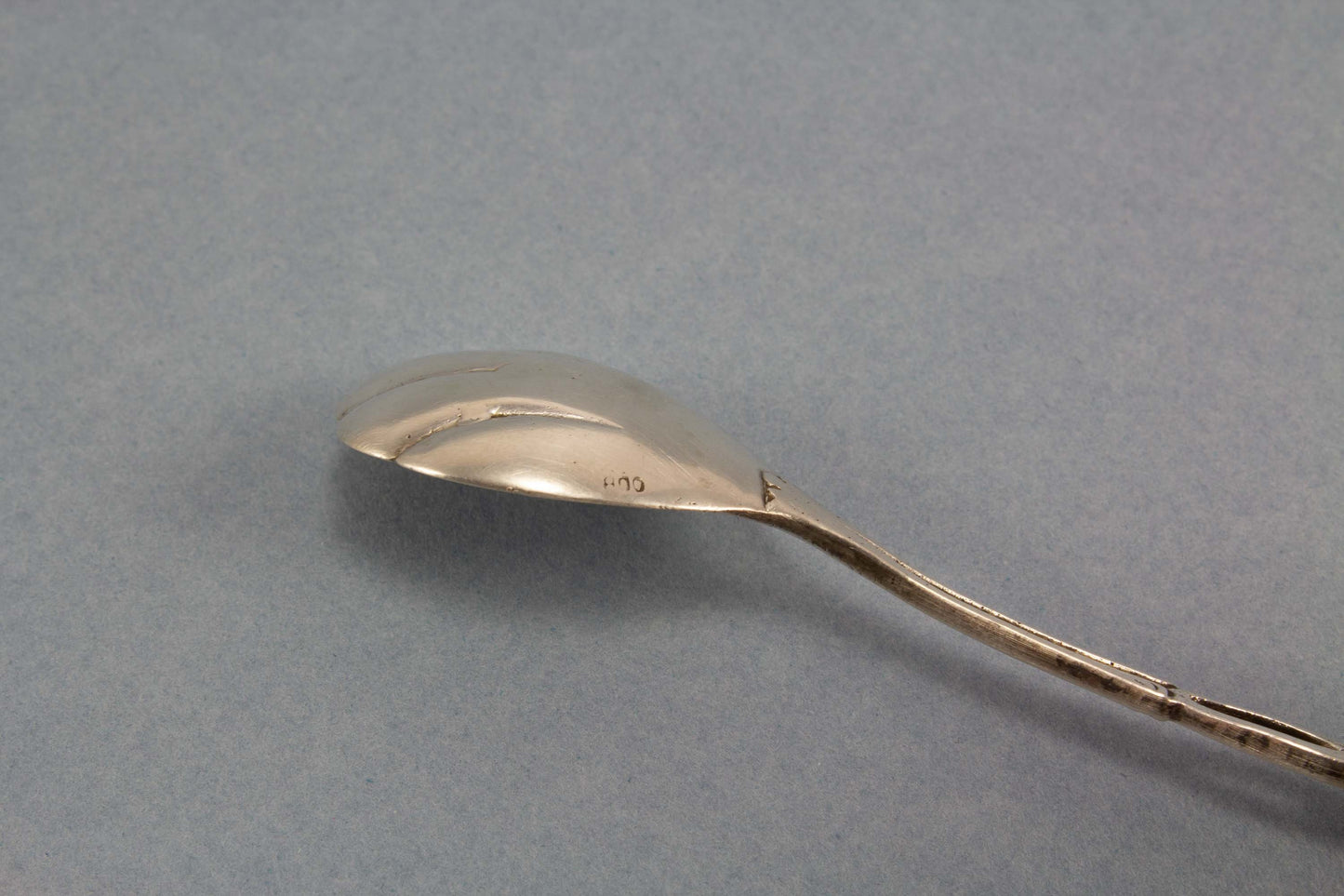 Silbernes Besteck Set mit Zuckerlöffel, Marmeladenlöffel und Zuckerzange