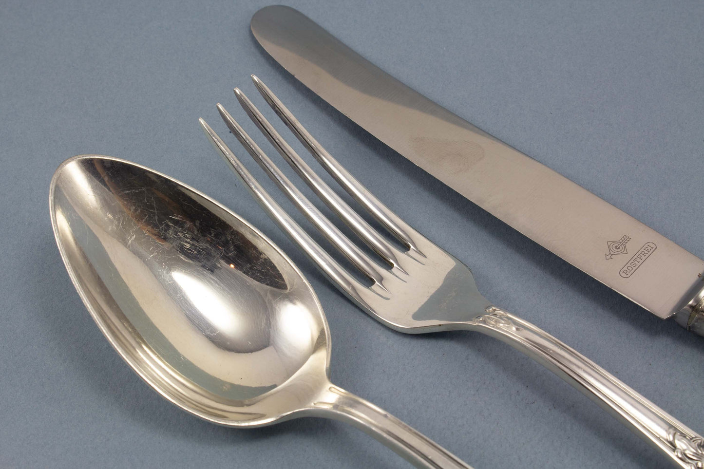 Vintage Besteck Set für eine Person, Messer, Gabel, Löffel