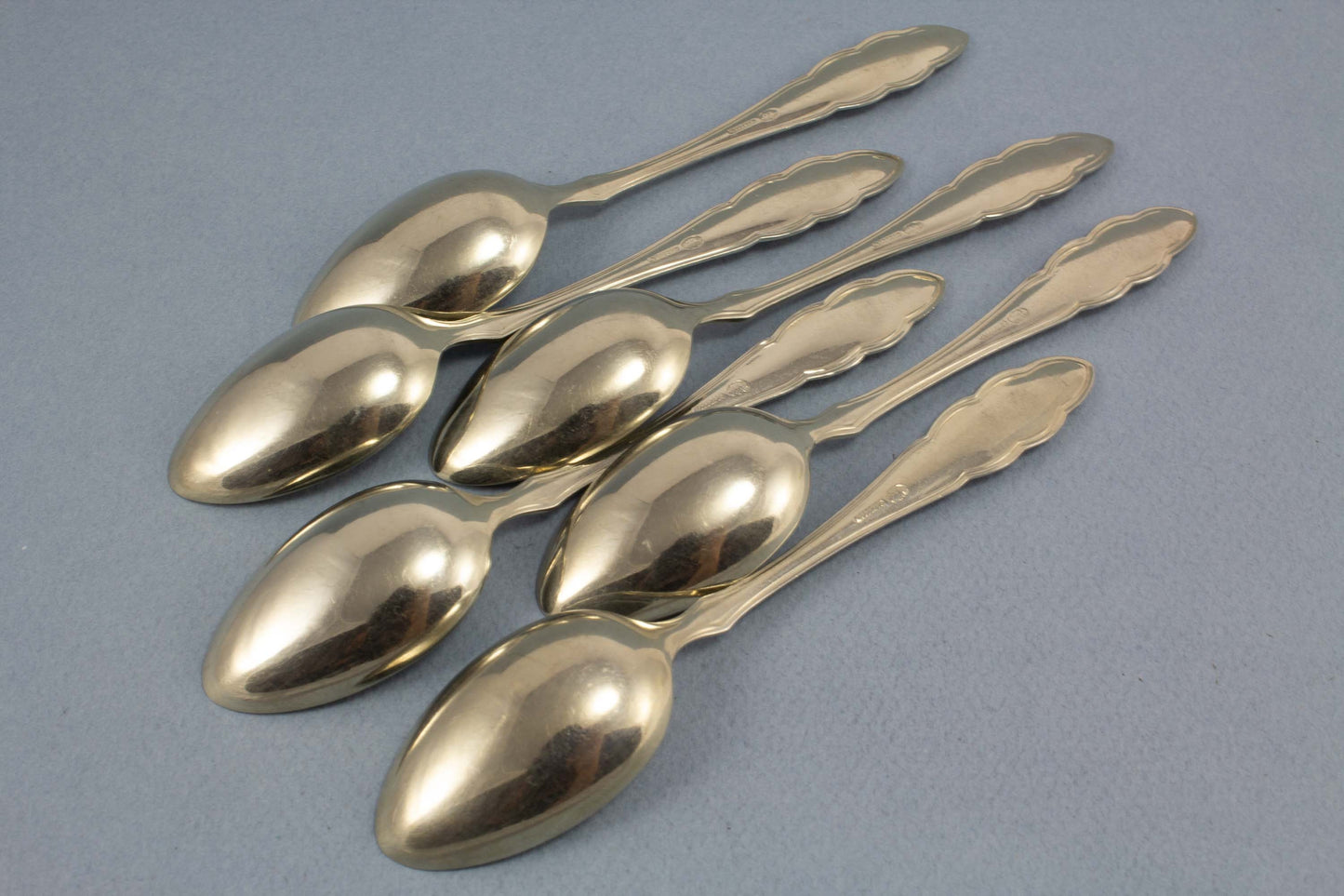 Schöne versilberte Teelöffel von Wellner, Chippendale-Muster