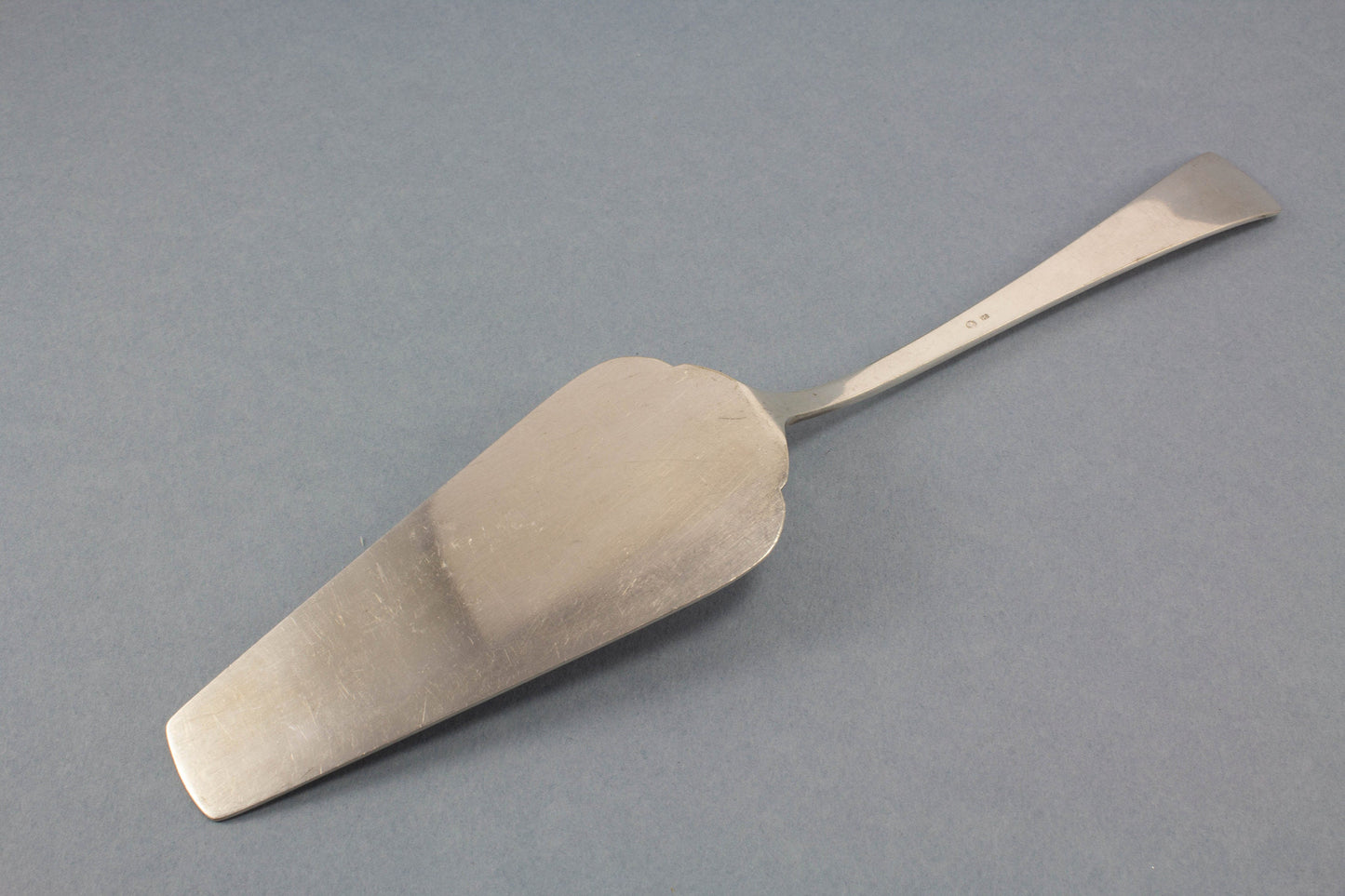 Jugendstil - Tortenheber, versilbert