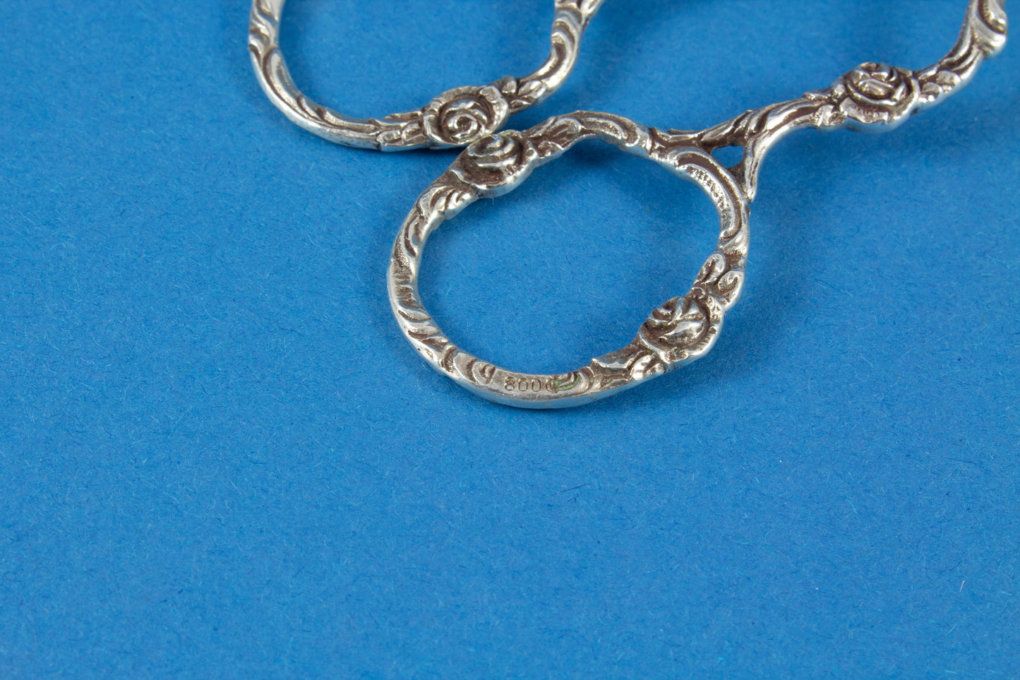 Silbernes Tortenheber Set mit passender Gebäckzange, Hildesheimer Rose