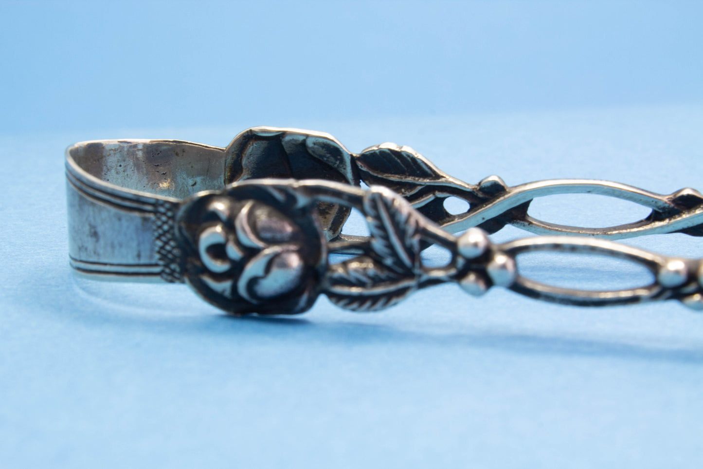 Zuckerzange aus 800er Silber, Zuckerzange mit Rosen