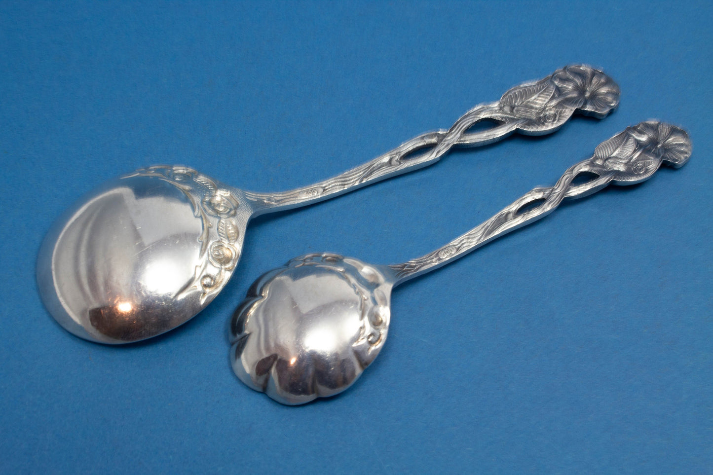 Sahnelöffel und Zuckerlöffel, versilbertes Besteck Set