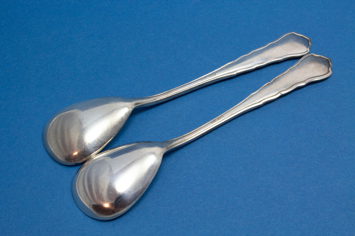 2 schöne Eislöffel, versilbert, WMF Chippendale, seltene Löffel für Eis