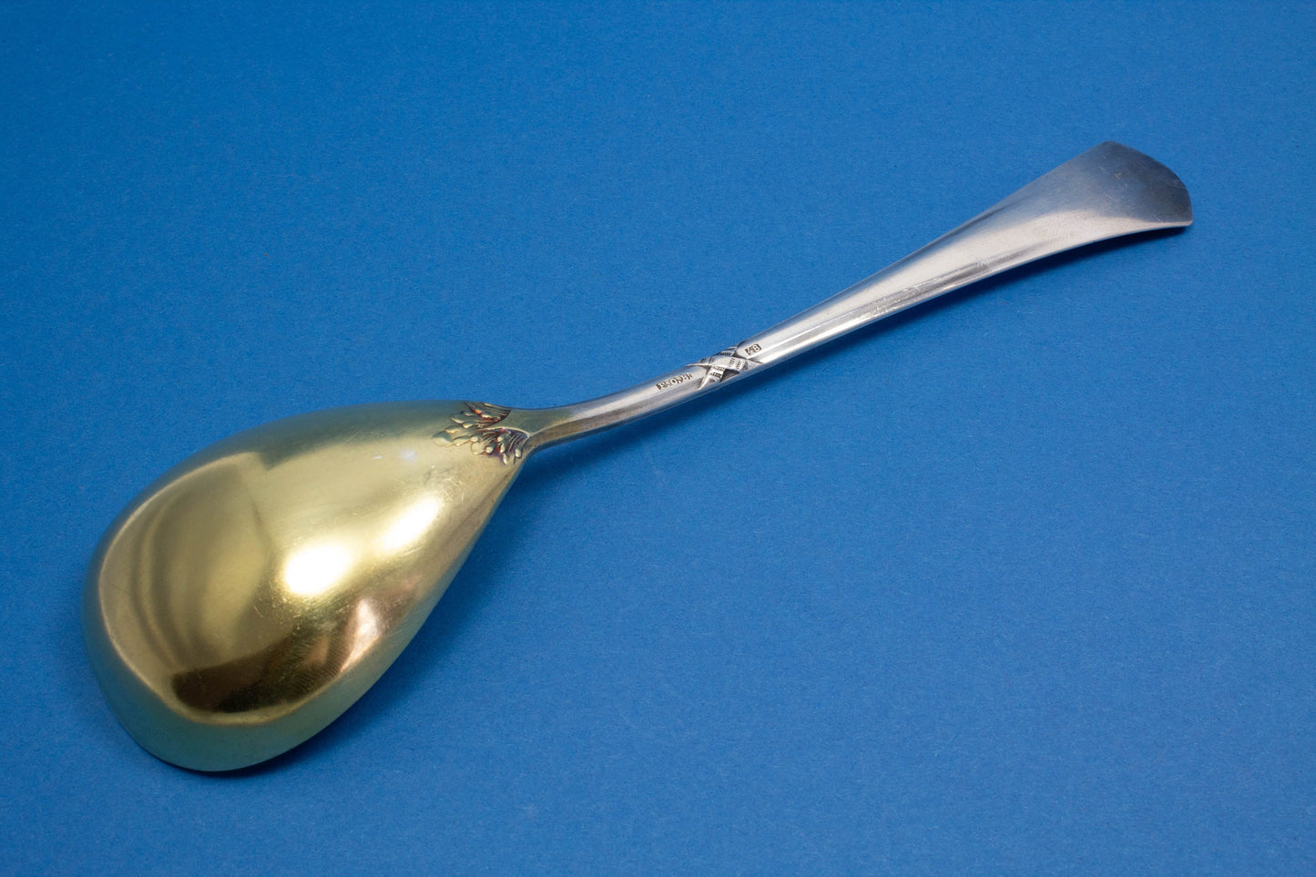 Seltener Saucenlöffel , vergoldet, großer Löffel für Soße