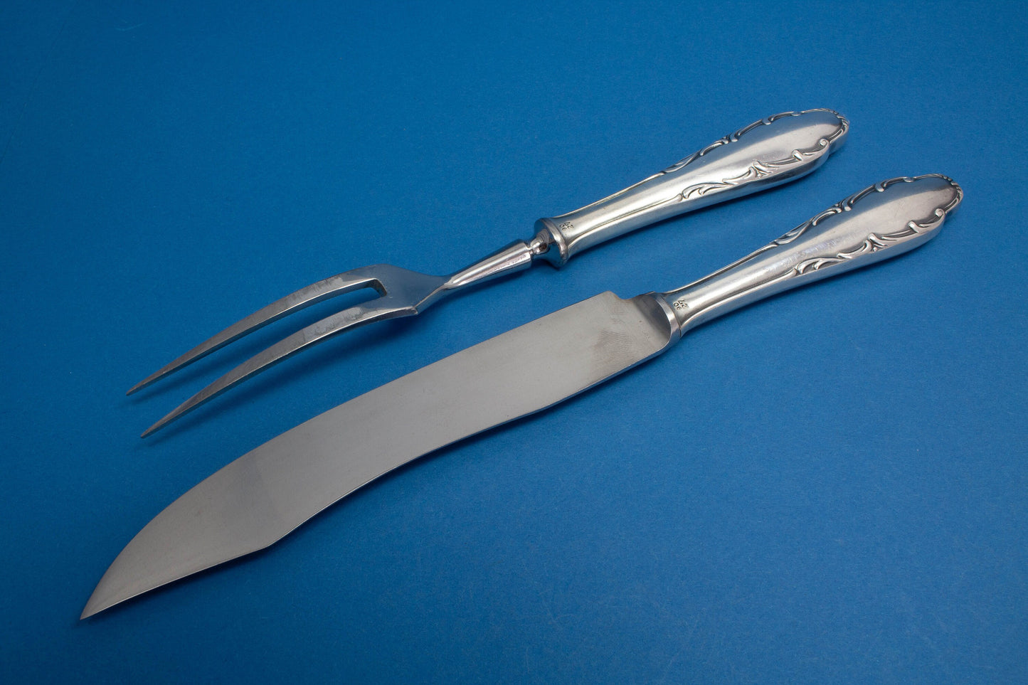 Große versilberte Fleischgabel mit passendem Fleischmesser, 2 teiligesVorlegebesteck