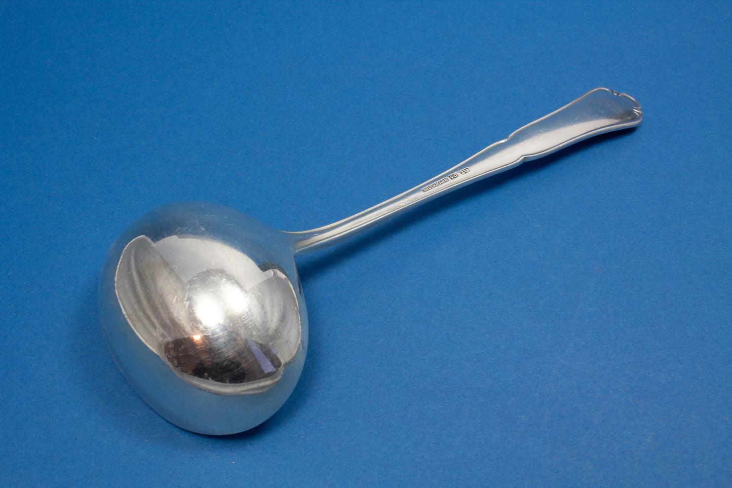 Versilberte Saucenkelle, Jugendstil