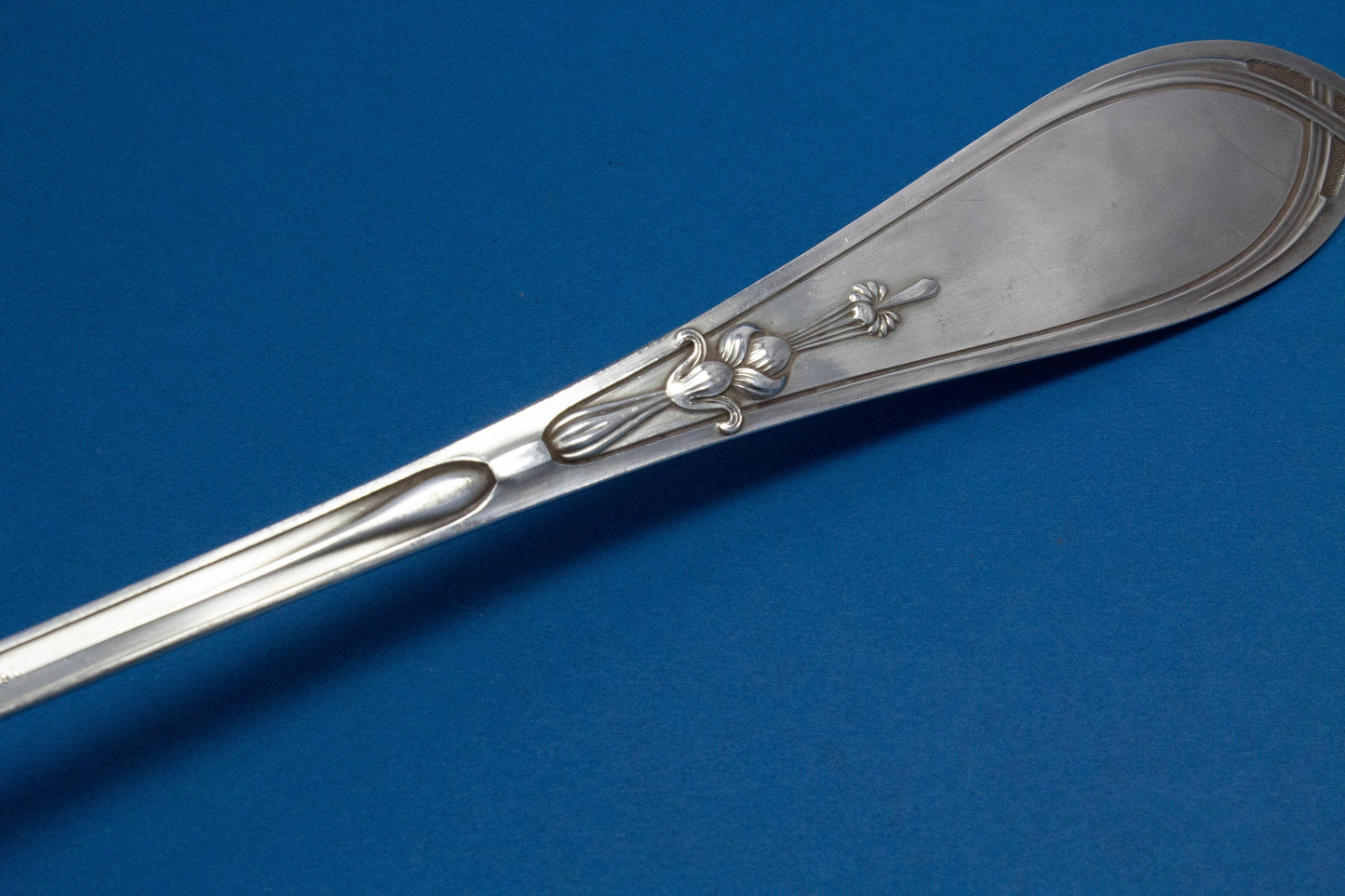 Große versilberte Jugendstil - Suppenkelle um 1920