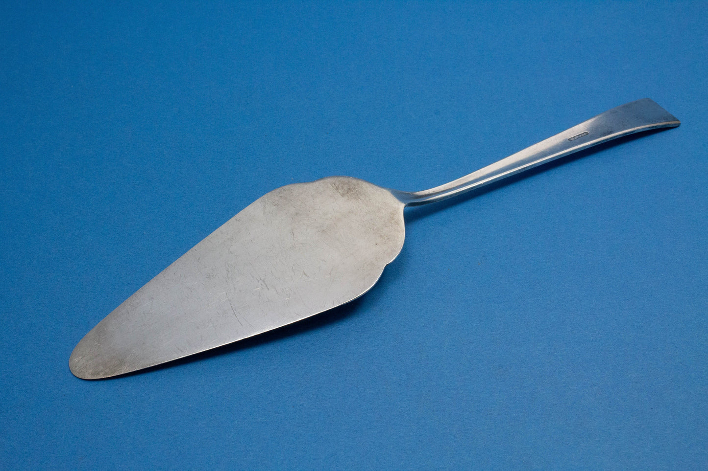 Schöner Tortenheber, Art Deco