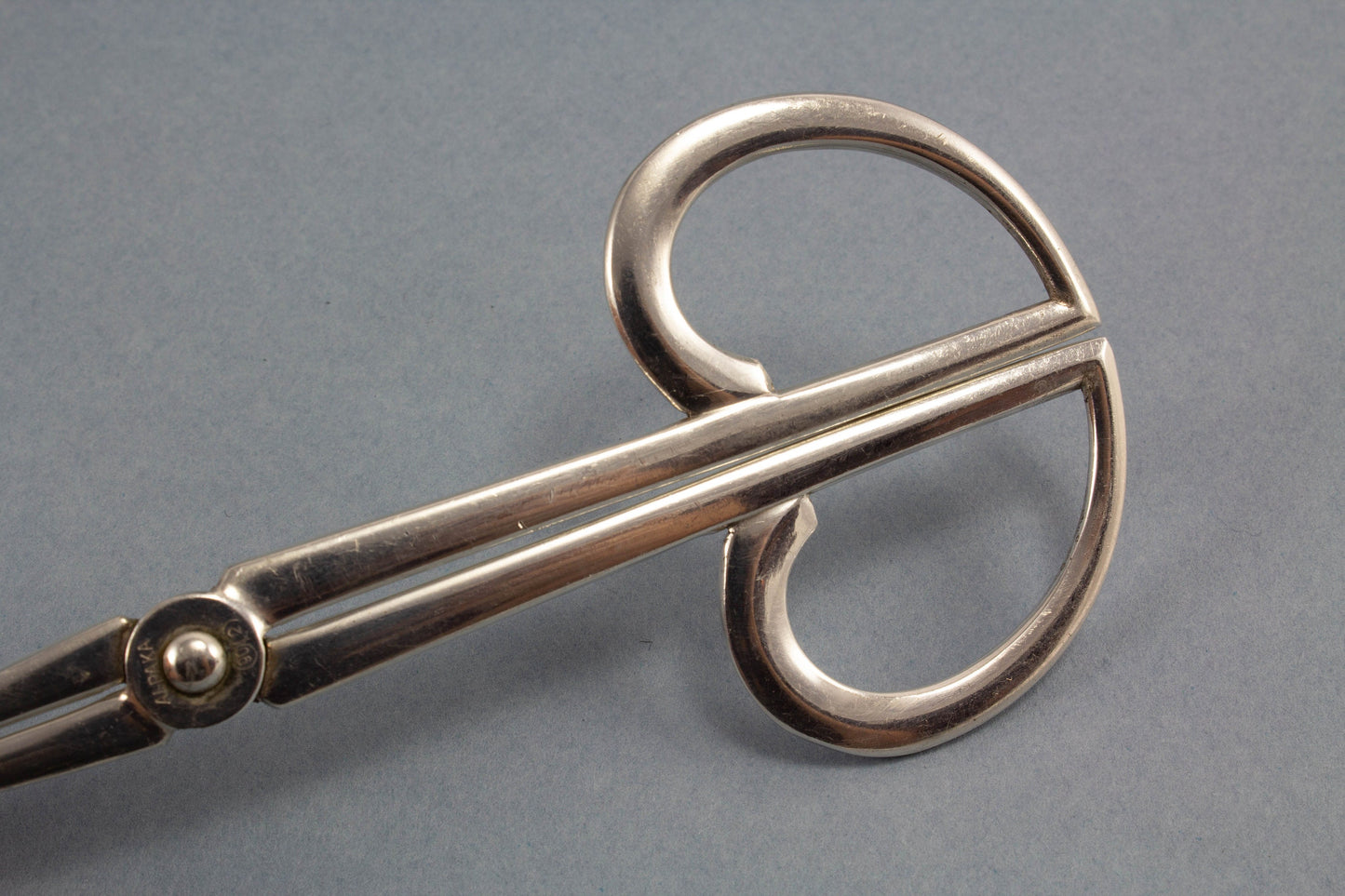 Versilberte Vintage-Gebäckzange