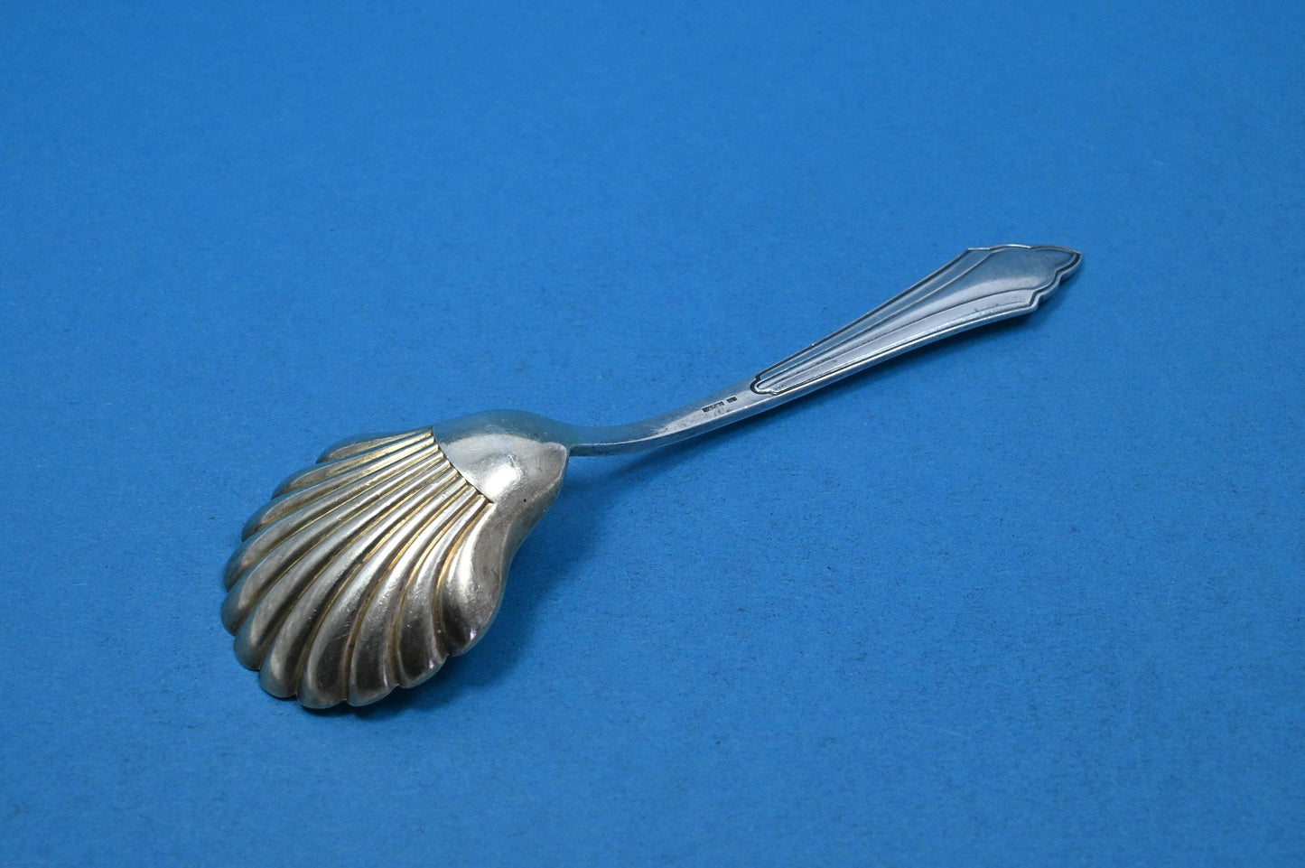 Versilberter Zuckerlöffel von WMF, Fächer WMF 900