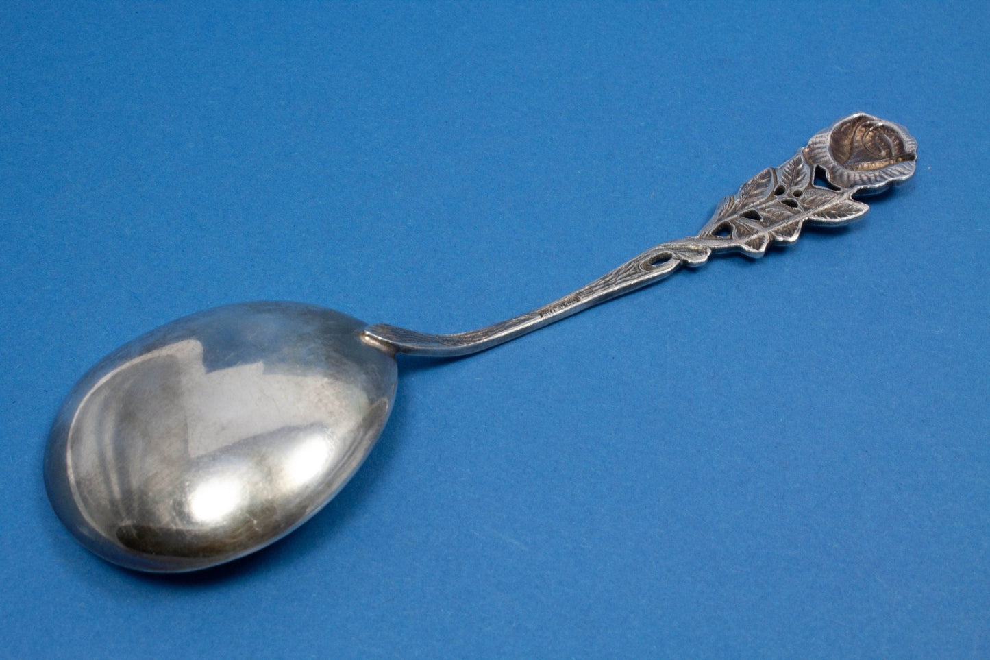 Sahnelöffel mit Rose, versilbertes Vintage Besteck - Löffelland