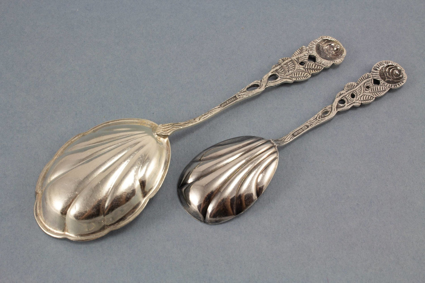 Schönes Besteck Set mit Rosen für 2, versilbert von Antiko - Löffelland