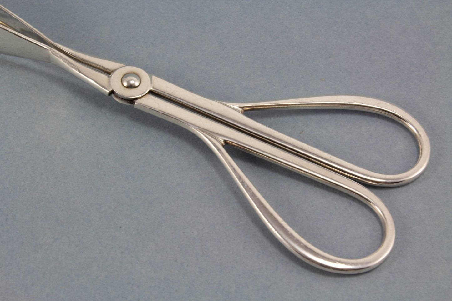 Versilberte Gebäckzange, WMF - Löffelland