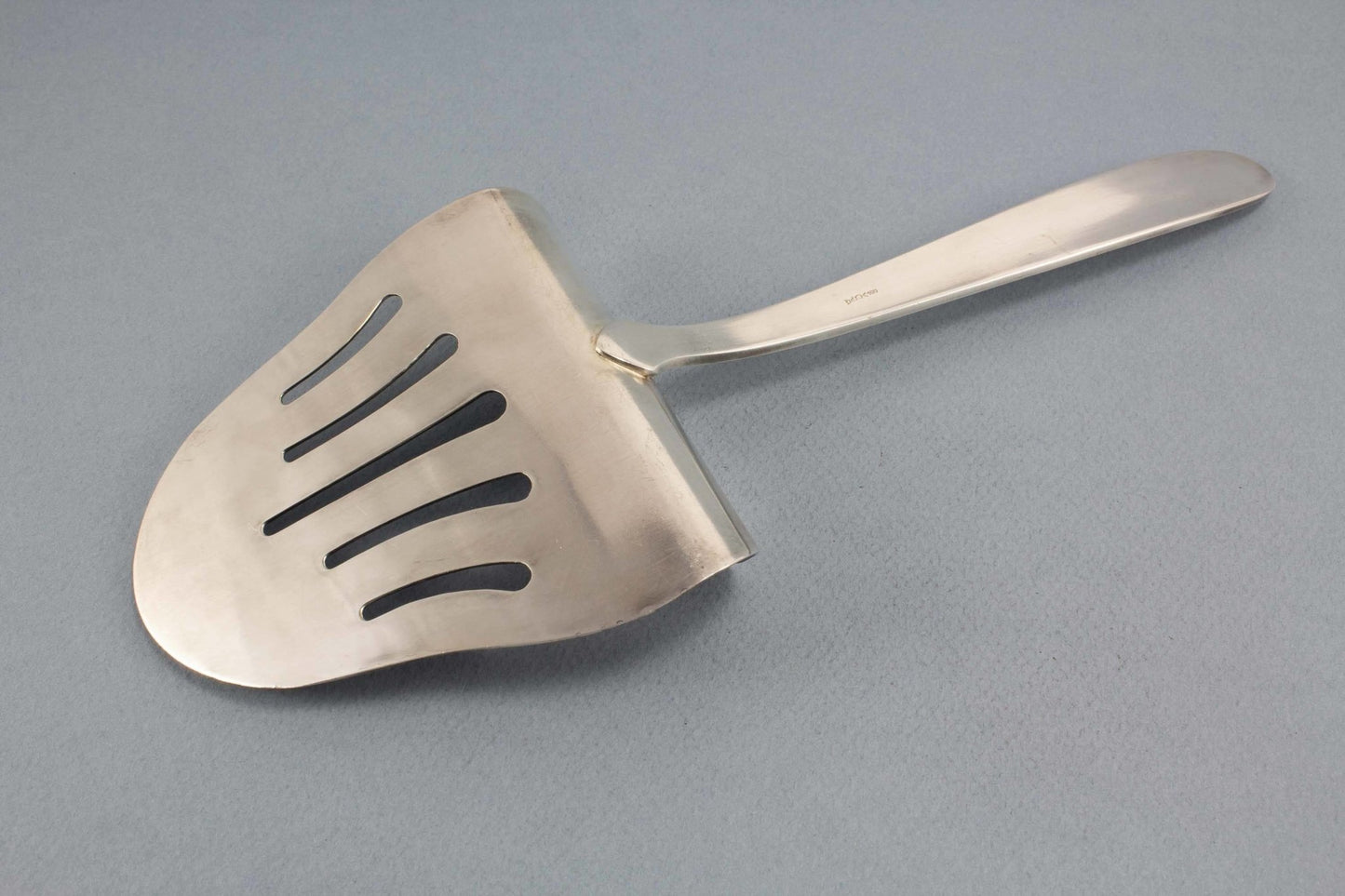 Versilberter Spargelheber - Löffelland