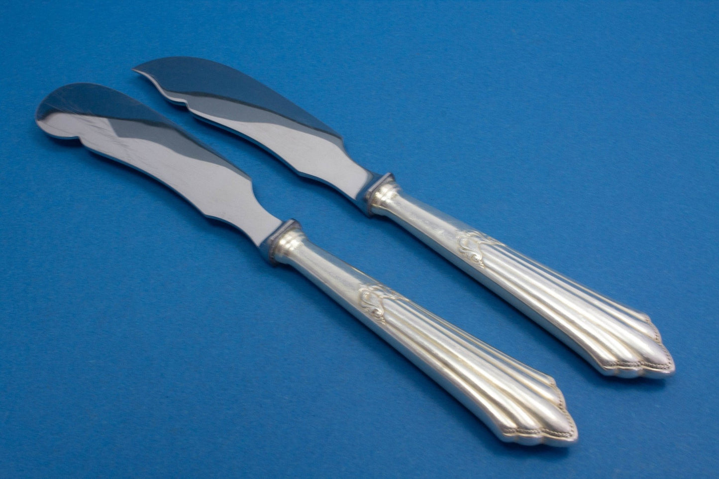 Versilbertes Käsemesser und Buttermesser, WMF - Löffelland