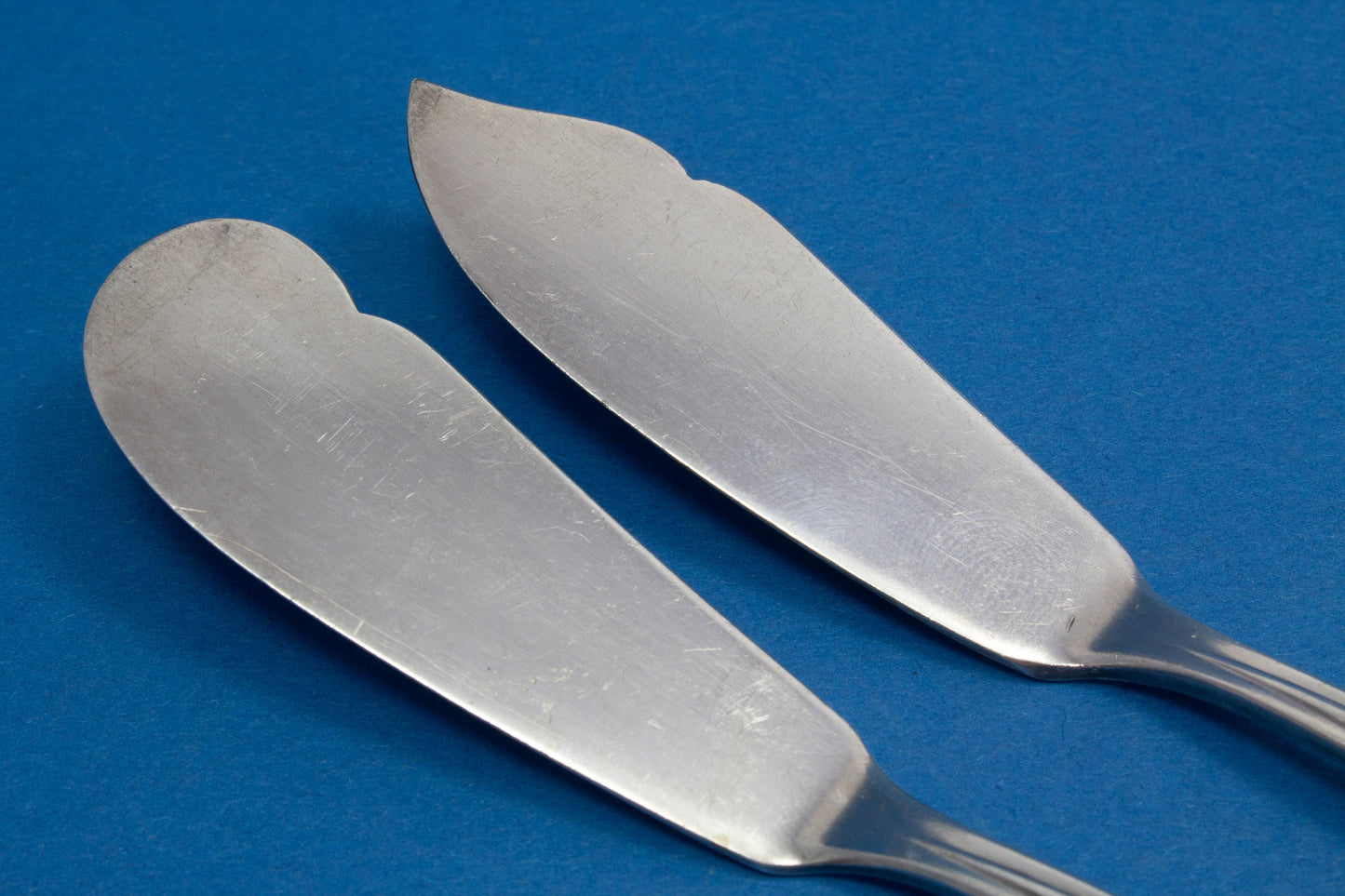 BSF-Käsemesser und Buttermesser, versilbertes Vintage-Besteck, Servierbesteck