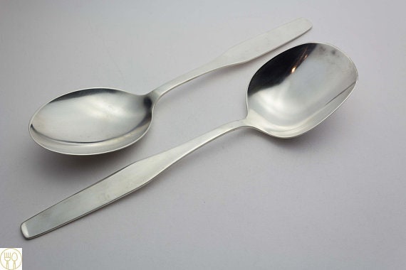 Vegetable spoon and potato spoon from WMF, silver-plated serving cutlery, WMF 3600, Wagenfeld