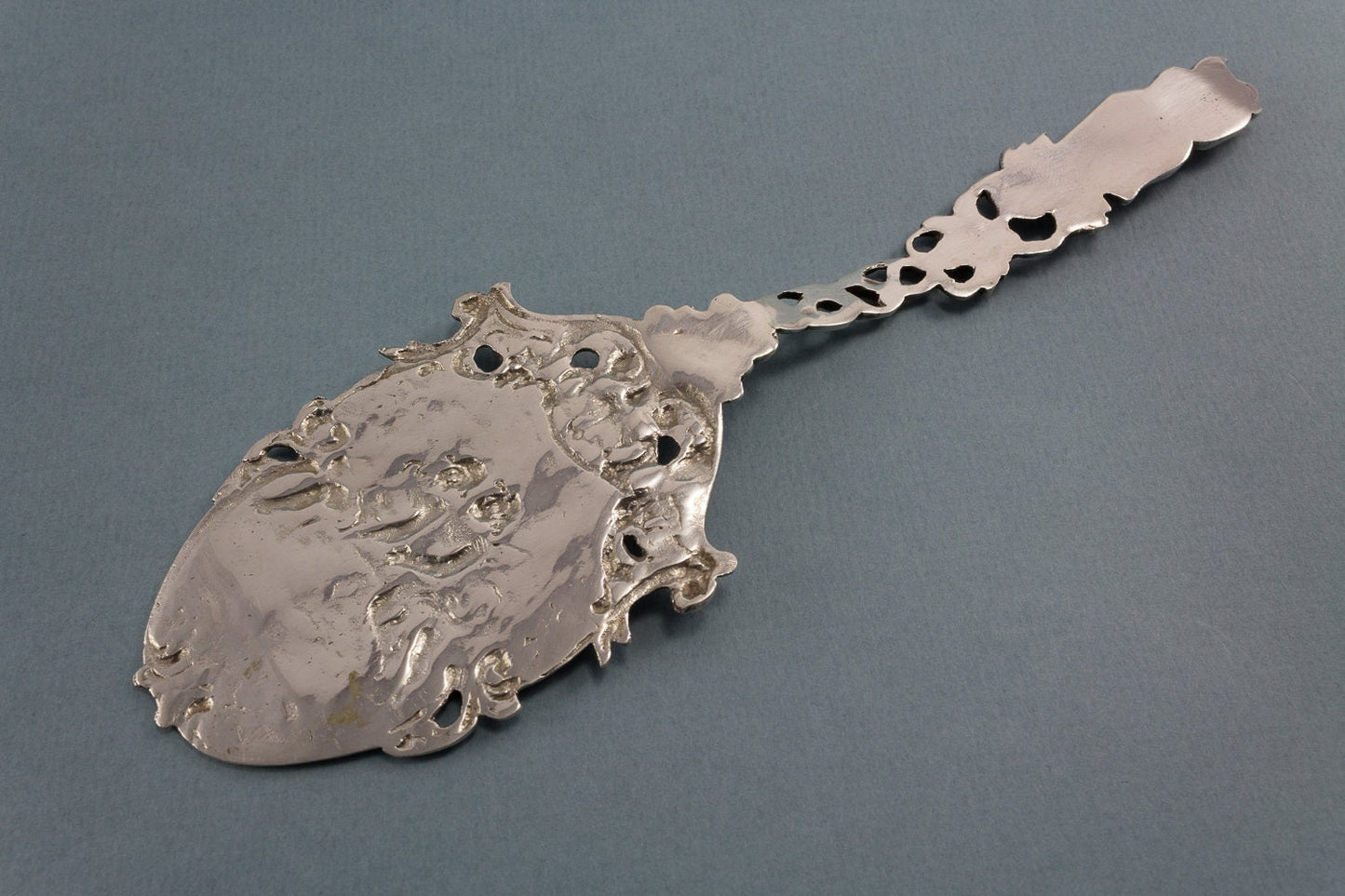 Toller Gebäckheber aus Silber, antiker Jugendstil- Kuchenheber