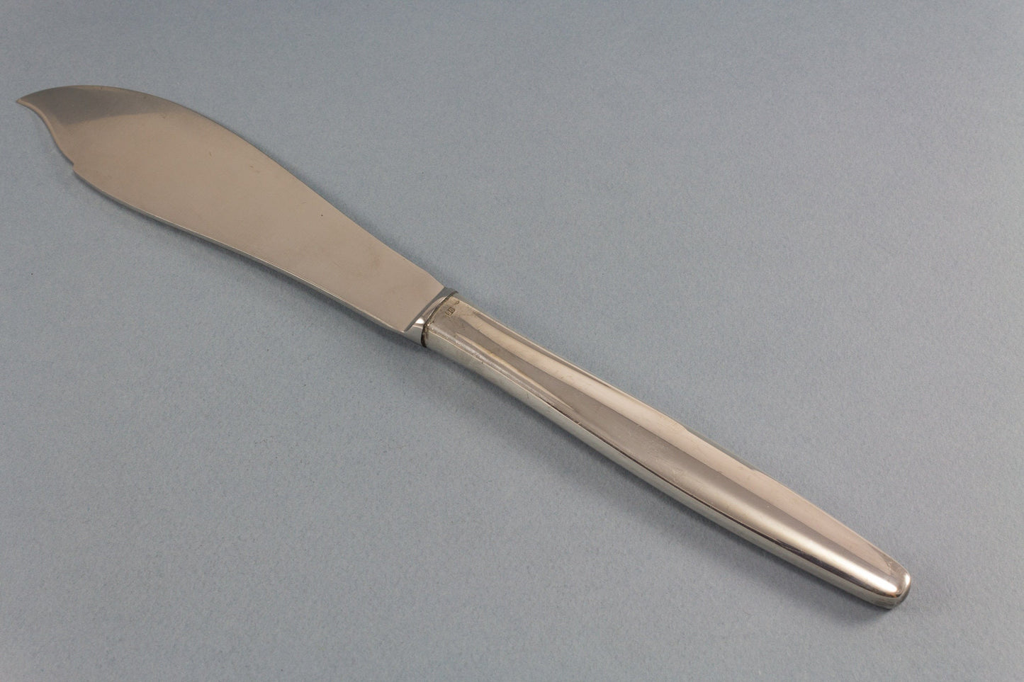 Beautiful, silver plated cake cutting knife, knife for wedding cakes 