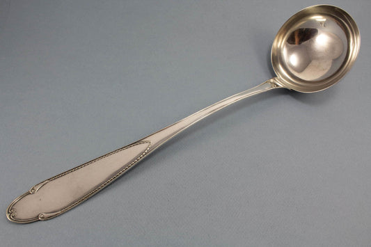 Edle versilberte Suppenkelle, antike Kelle, SBS