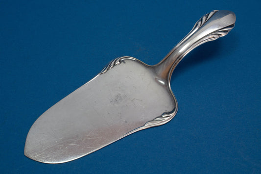 Kleiner Gebäckheber, versilbert, Jugendstil