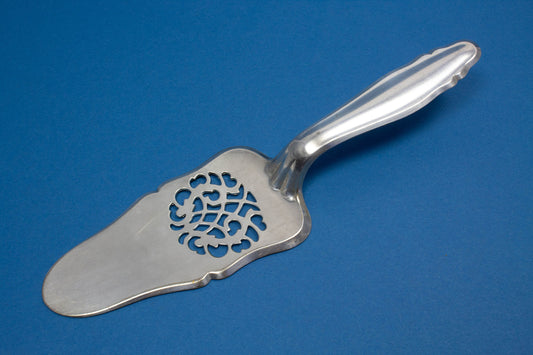 Kleiner Gebäckheber, versilbert, Jugendstil