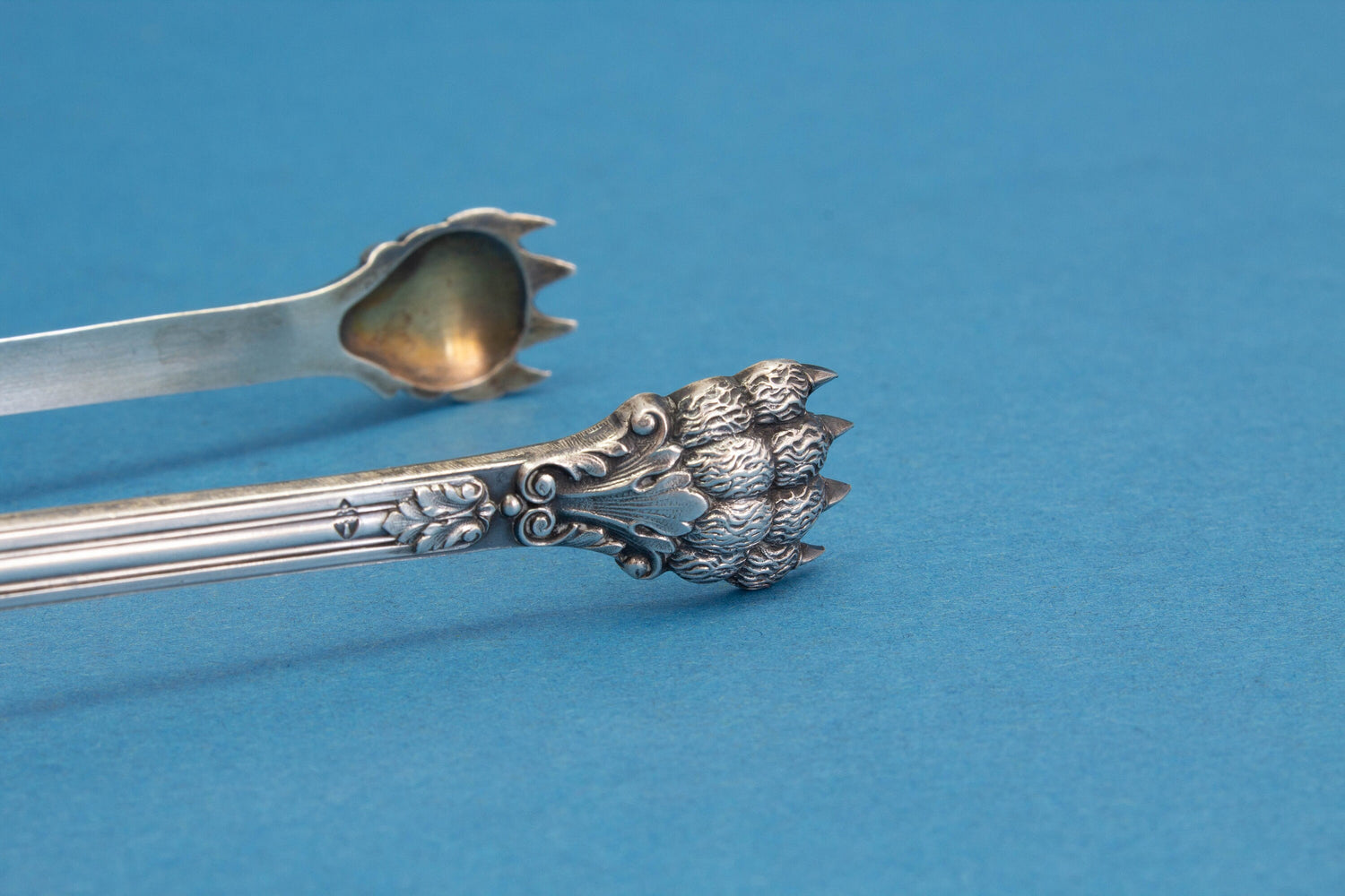 Edle Zange aus Silber, Frankreich, Minervakopfpunze, Eiswürfelzange, Zuckerzange