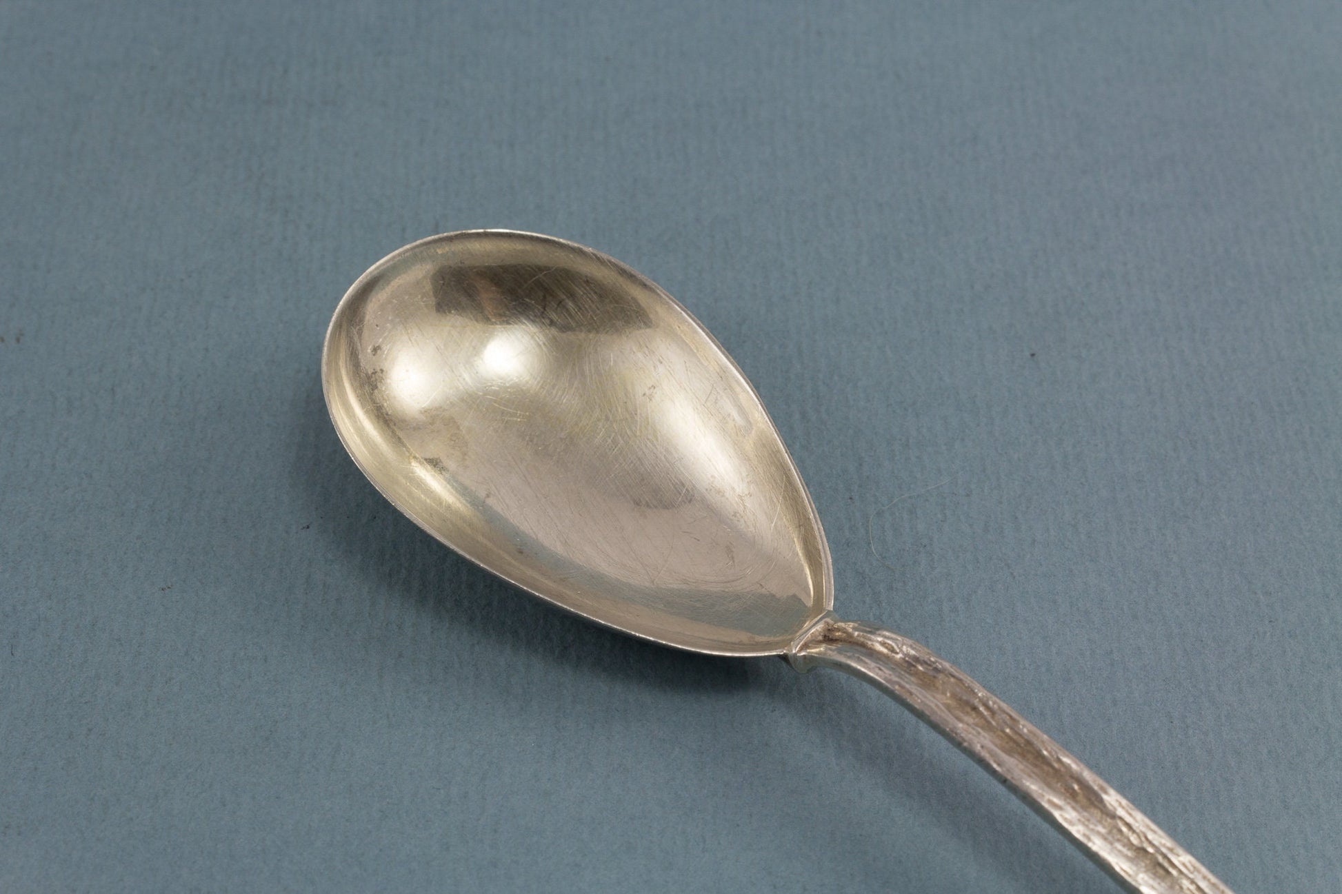Silver sugar spoon with roses, 800 silver
