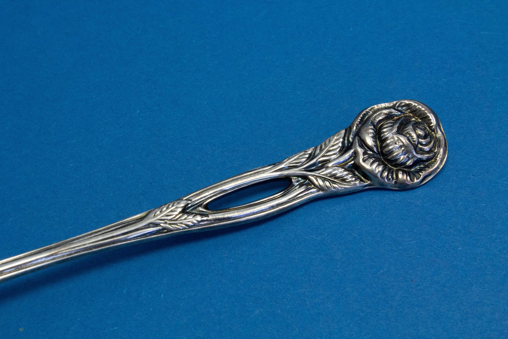 Cream spoon, silver plated vintage spoon with roses 