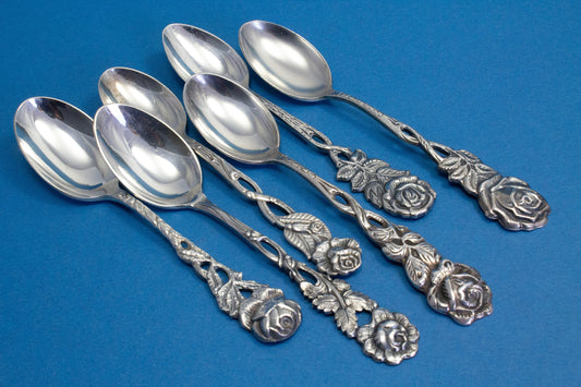 Mix and Match - Mokkalöffel mit verschiedenen Rosenmustern, versilbertes Besteck